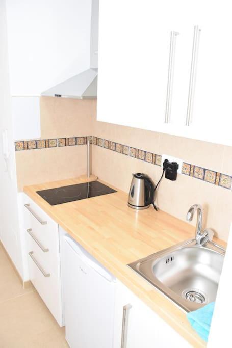 Small Apartament By The Sea Málaga Buitenkant foto